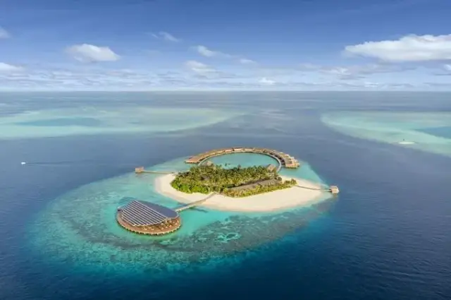 Tailor Made Holidays & Bespoke Packages for Kudadoo Private Island