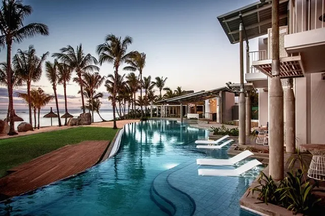 Tailor Made Holidays & Bespoke Packages for Victoria for 2 - Beachcomber