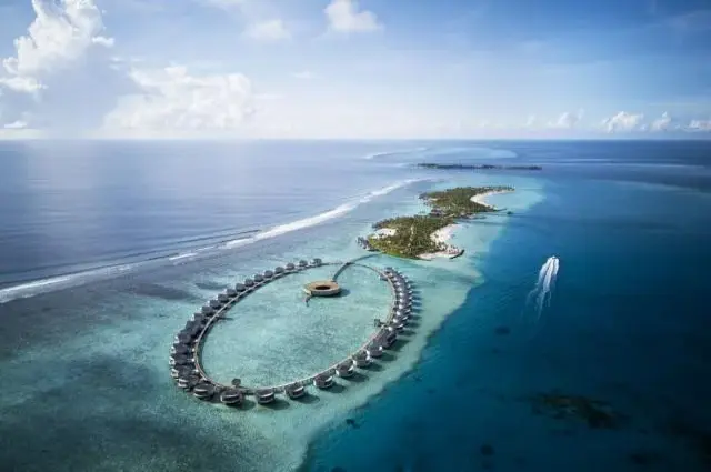 Tailor Made Holidays & Bespoke Packages for The Ritz-Carlton Maldives Fari Islands