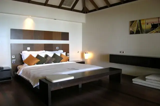 Jacuzzi Beach Villa - King Size Bed