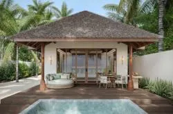 Deluxe Beach Bungalow with Pool