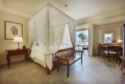 Colonial Ocean View Suite