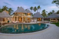 2 Bedroom Beach Residence Exterior